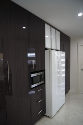 Vinyl wrap Kitchen Cupboards